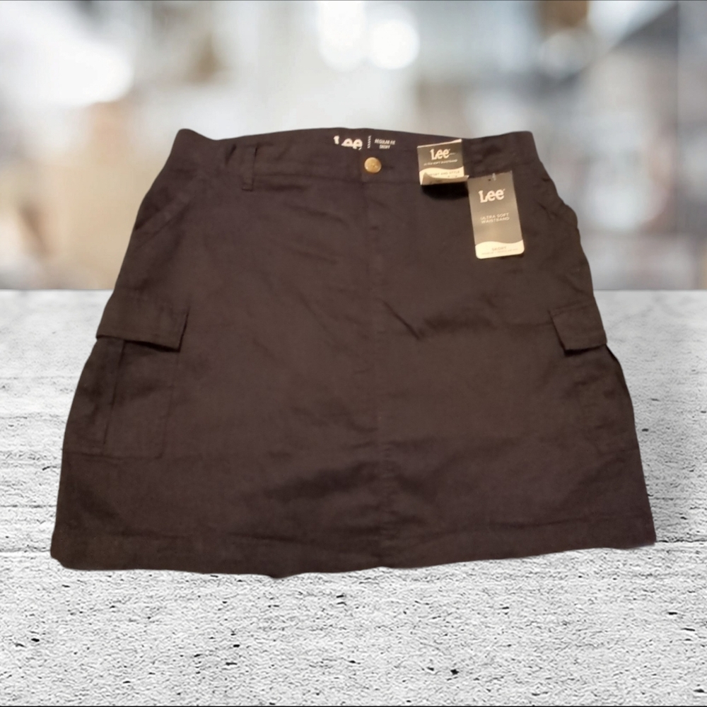 NWT Lee ultrasoft waistband black denim skorts size 14